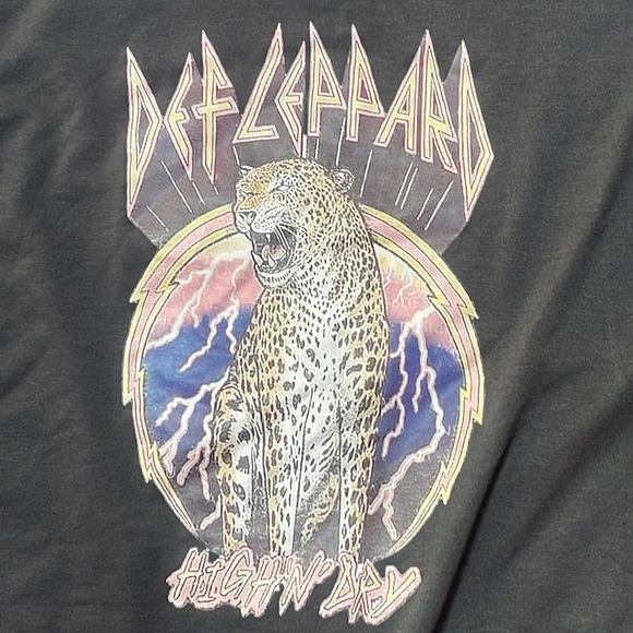 Def Leppard High N Dry Crewneck Sweatshirt by Unishe XXL - Picture 2 of 4